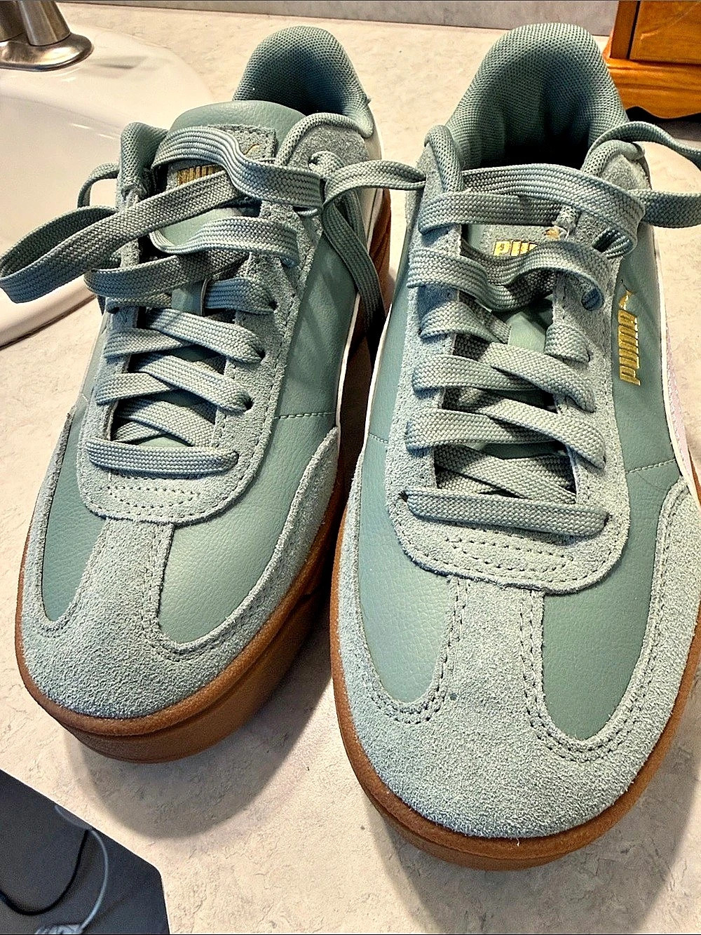 Puma Palermo Sneakers Sage Green & Pink  US 8.5 brand new never warn